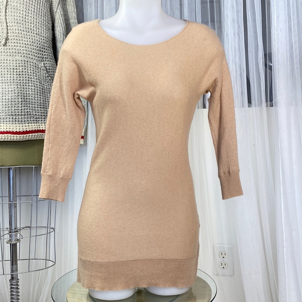 REDUCED!! Kenar  100% 2 ply cashmere sweater